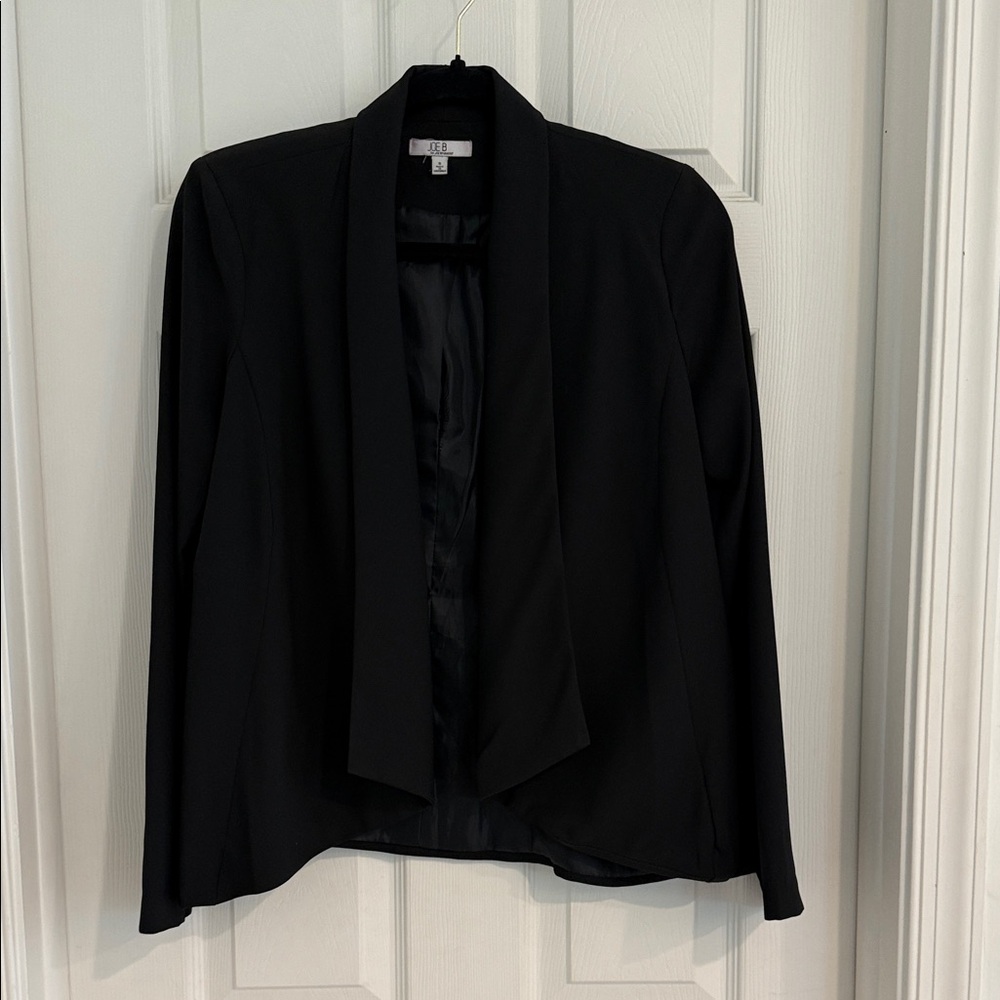 Elegant Black Women's Blazer